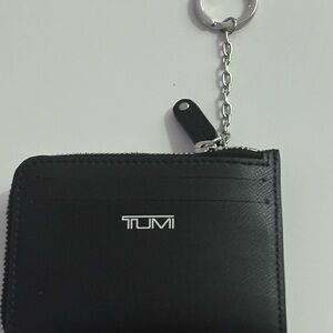 TUMI Black Zipper Wallet with Keychain